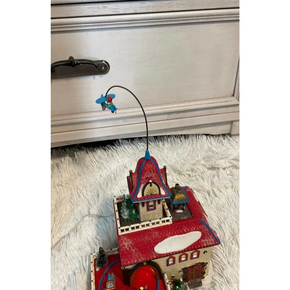 Retired Department 56 Checking it Twice Wind Up Toys